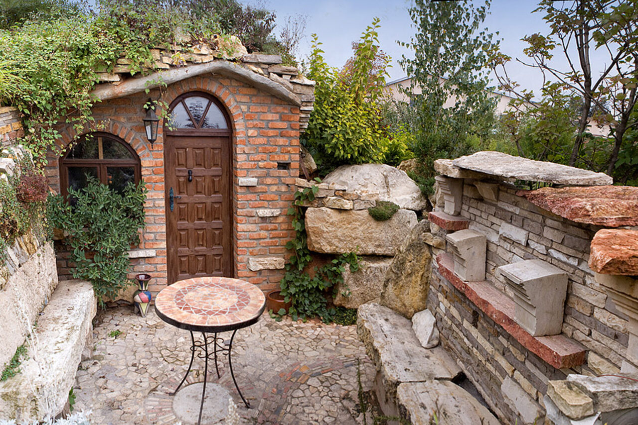 Арендовать Мини-отель "Таёжный"