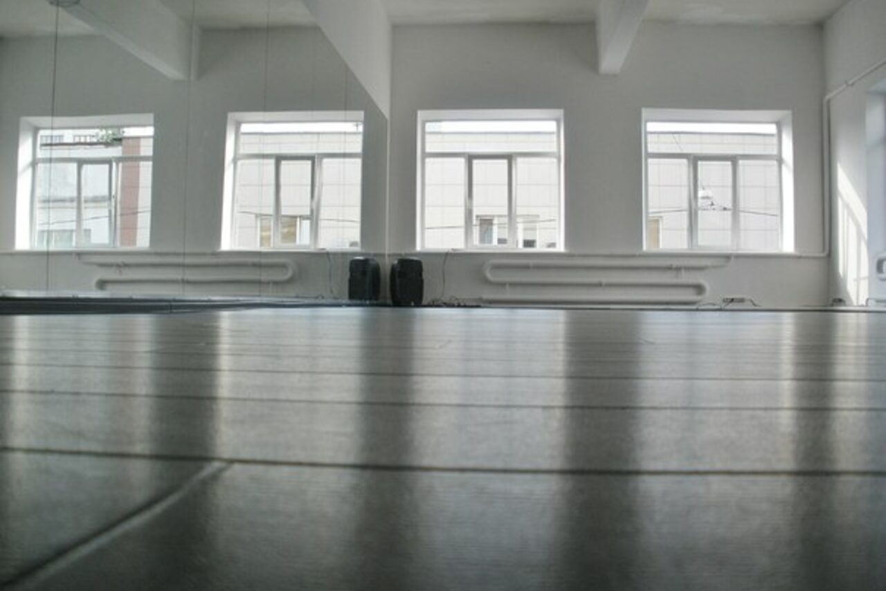 Арендовать Большой зал для танцев и занятий йогой