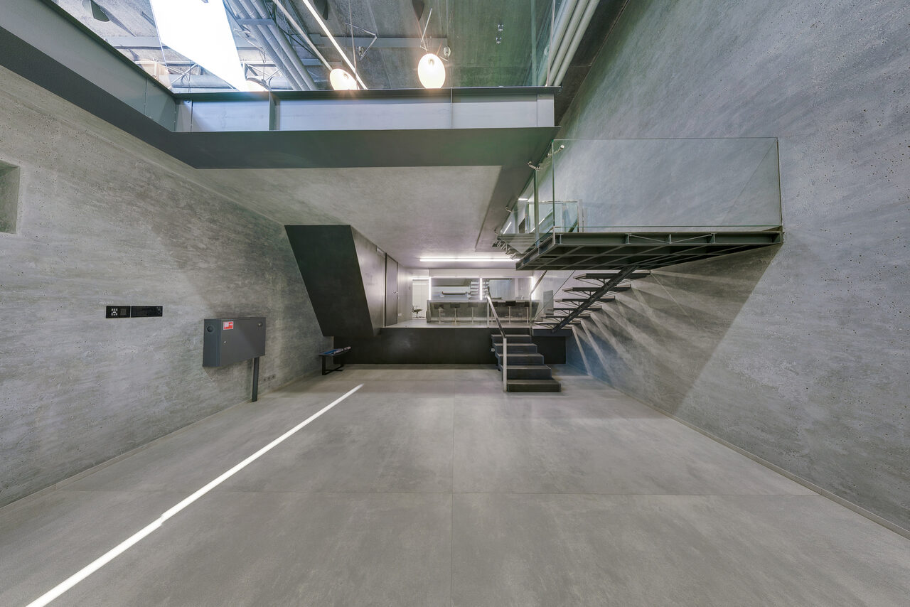 Арендовать Crystals