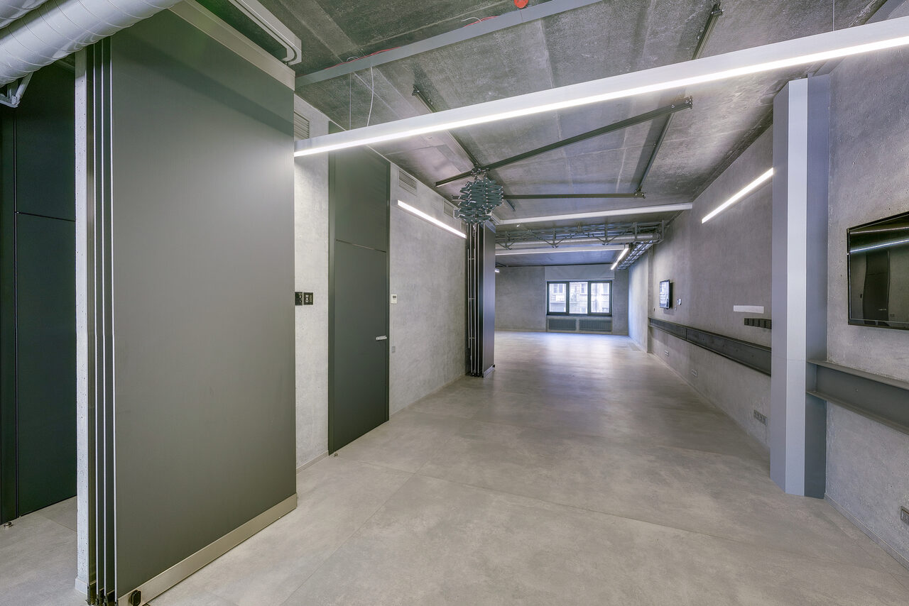 Арендовать Crystals