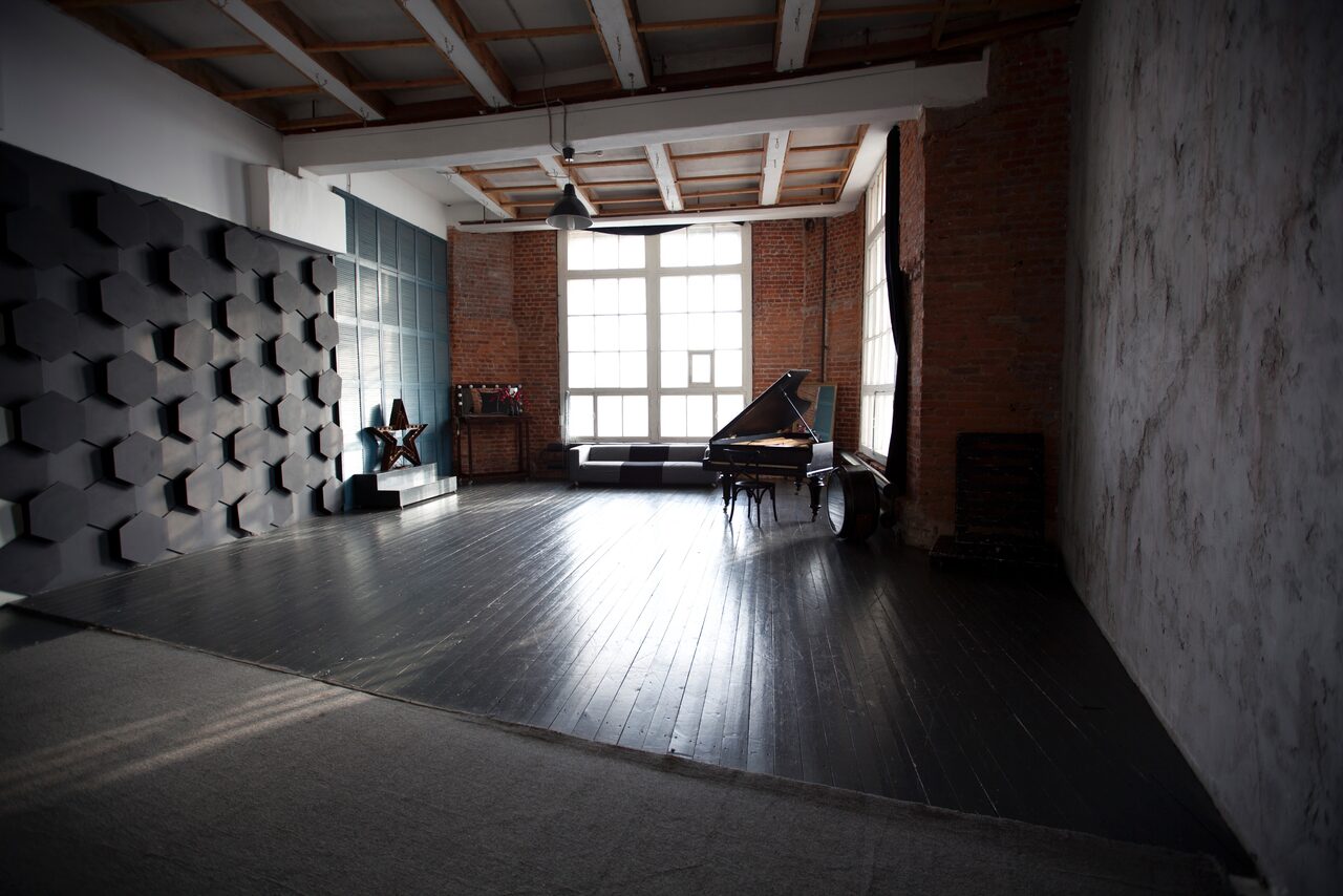 Арендовать NAKED STUDIO 