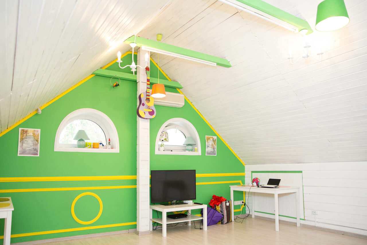 Арендовать Лофт Домик Лофт в мансарде для праздника