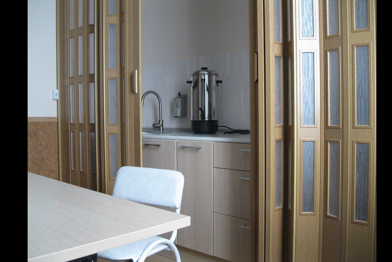 Арендовать Переговорная с кухней