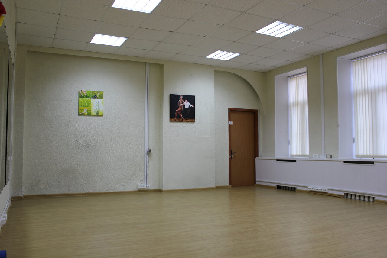 Арендовать ЛАуРА Академия Life-образования