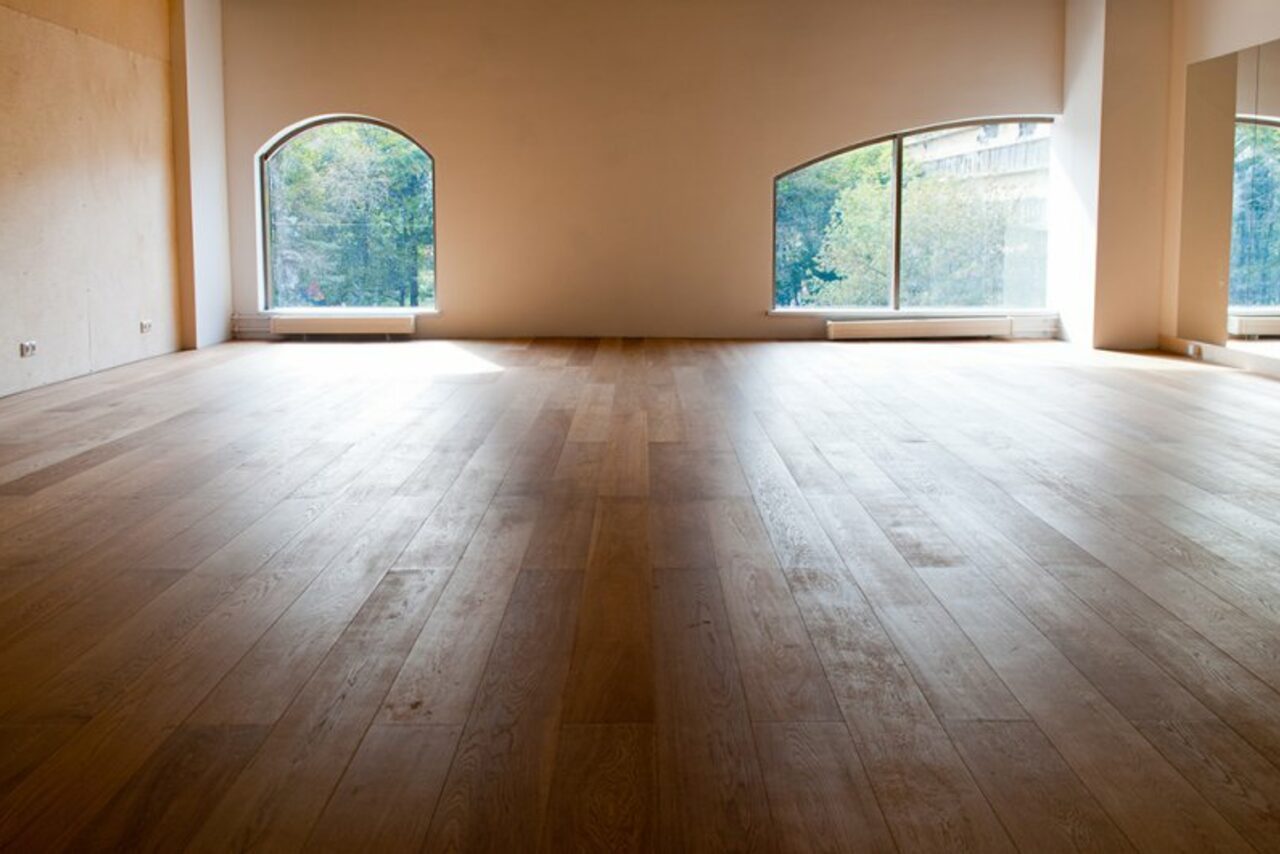 Арендовать Школа танцев ШТЕП Большой танцевальный зал в центре Москвы