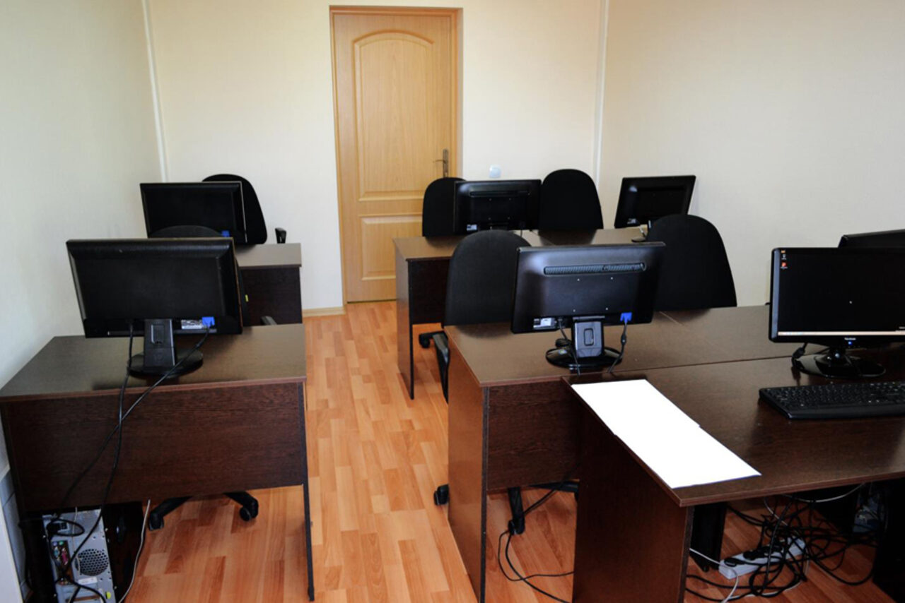 Арендовать Тренер-ИТ. Малый учебный класс