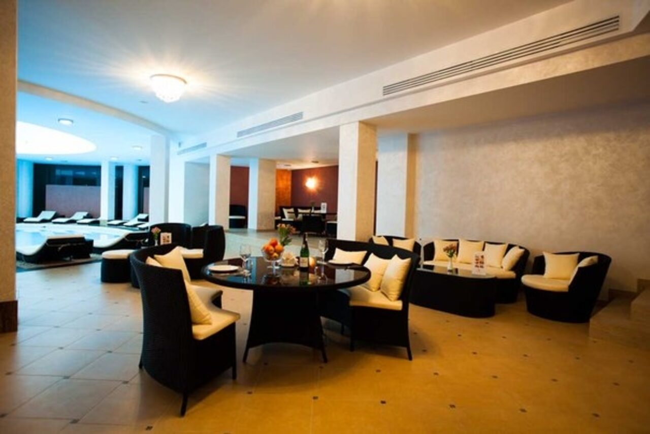 Арендовать гостиница «Александрия»