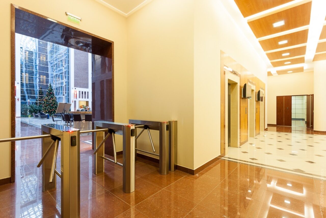 Арендовать Тренинговый центр «Синтез-Знание» Зал для телесных практик