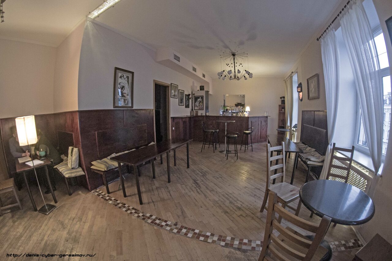 Арендовать Арт-пространство с видом на Невский