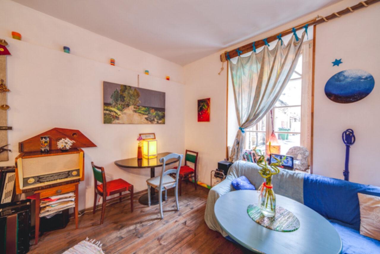 Арендовать Тайм-кафе в центре с музыкальным и акустическим оборудование