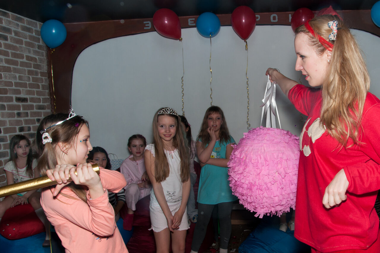 Арендовать Лофт Домик для праздников