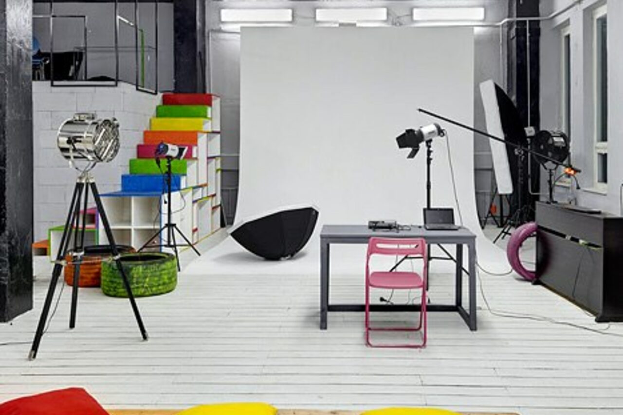 Арендовать Студия для проведения семинаров