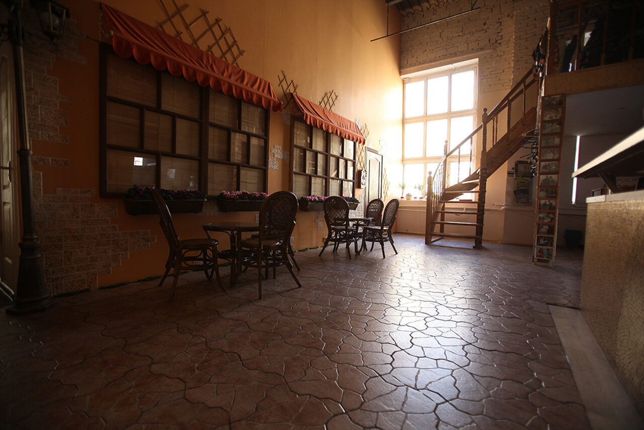 Арендовать Лофт Моя Студия Лофт-кухня, 2 этажа, свет и звук