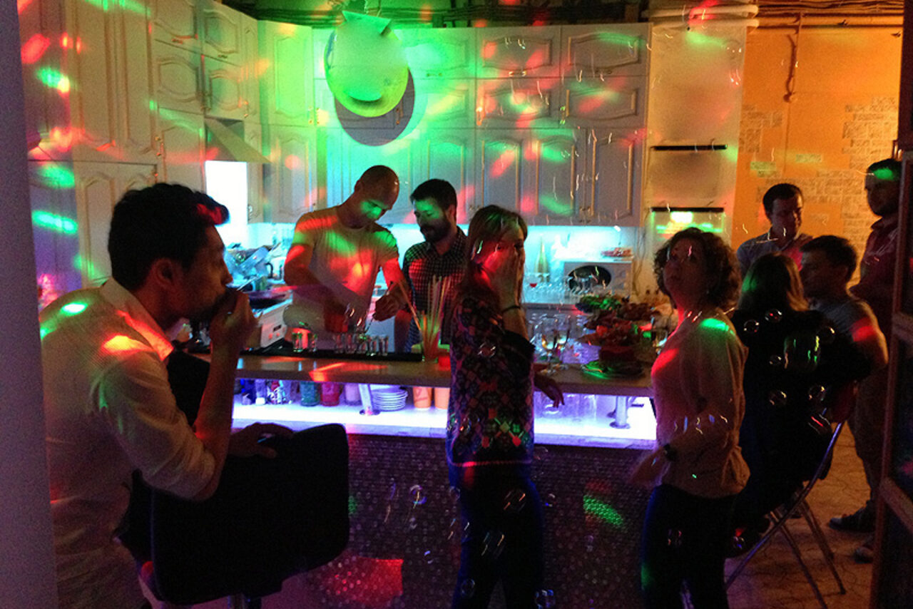 Арендовать Лофт Моя Студия Лофт-кухня, 2 этажа, свет и звук