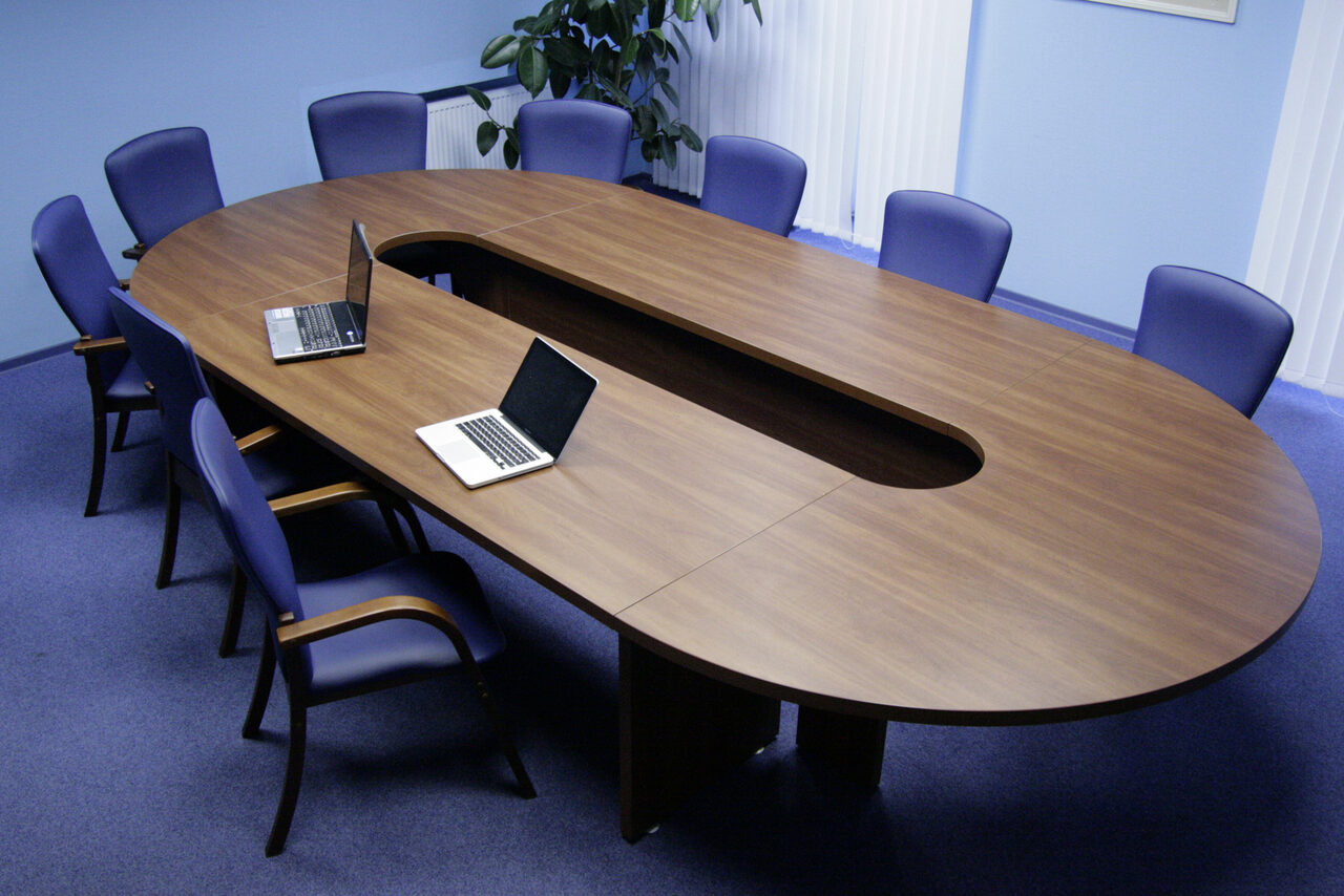 Арендовать Гостиница Охтинская