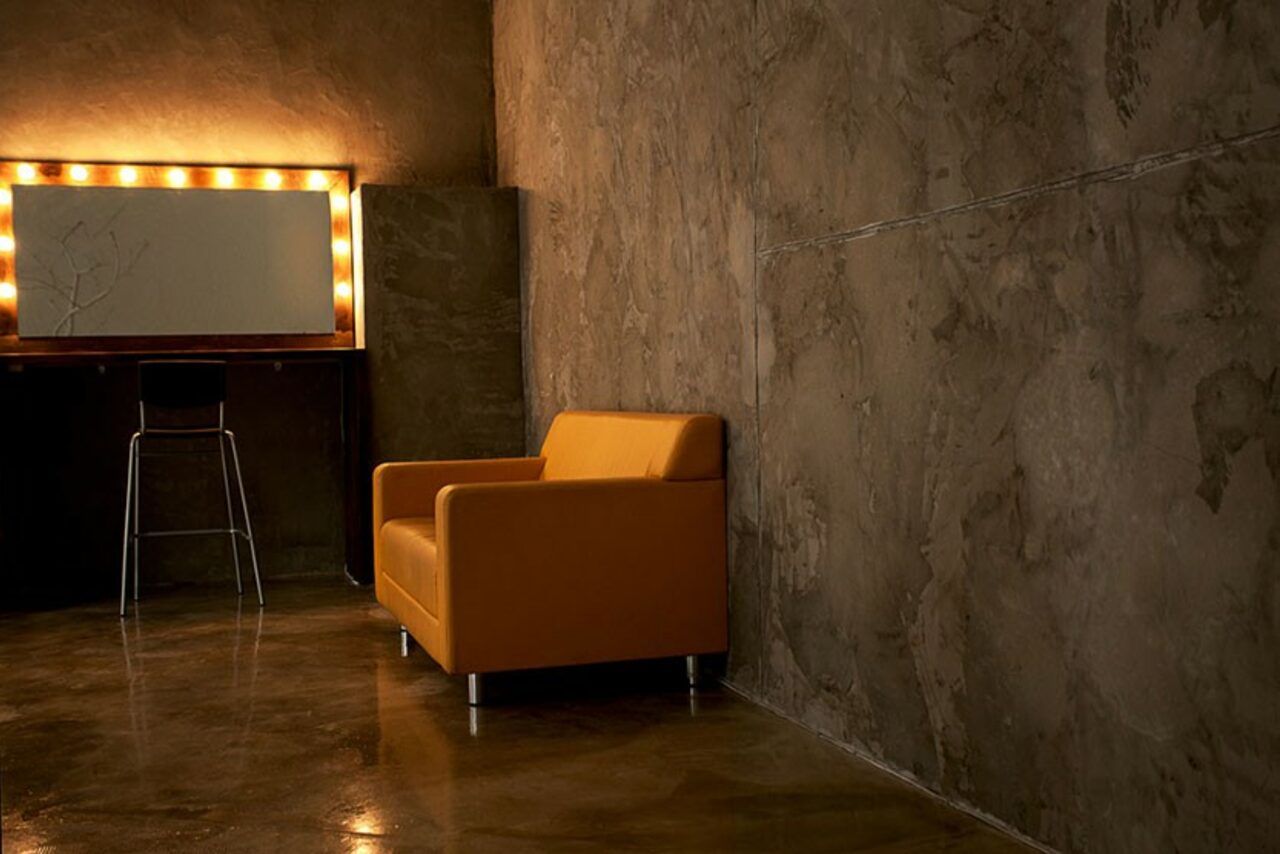 Арендовать PridePhoto