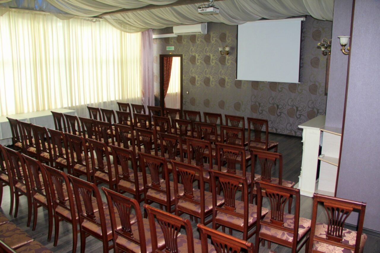 Арендовать Каминный