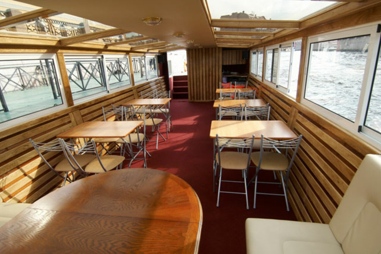 Арендовать Теплоход Одиссей