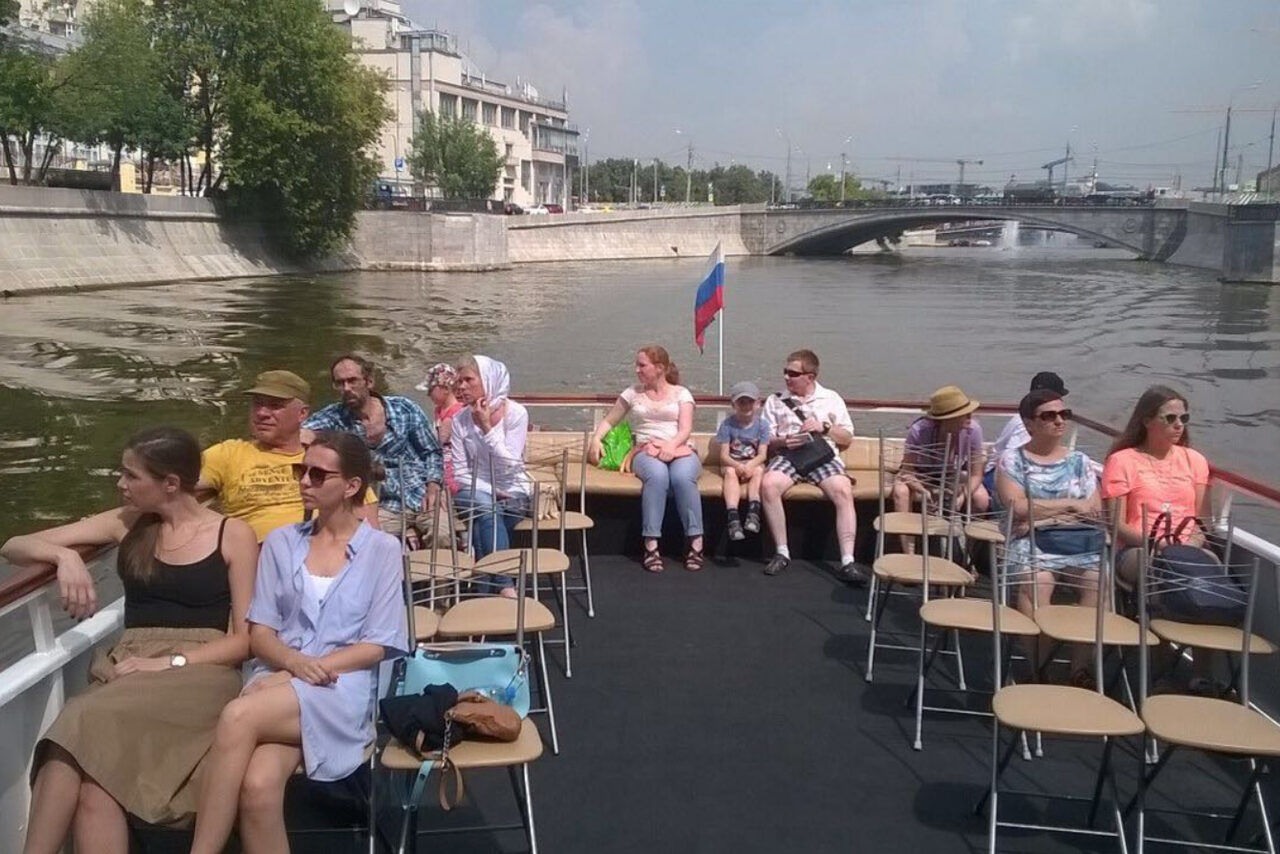 Арендовать Теплоход Фараон