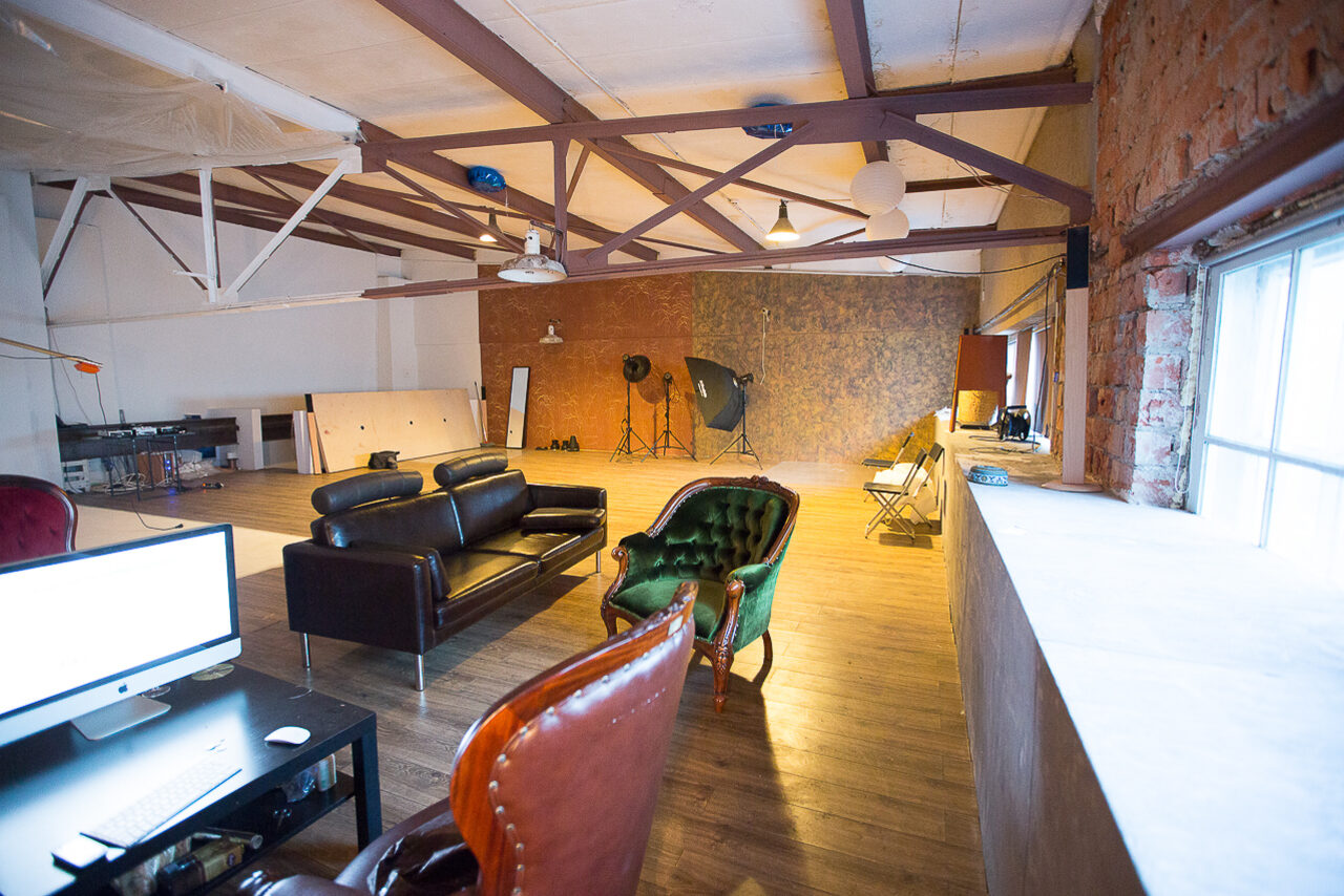 Арендовать Зал Лофт для мастер-классов, семинаров, тренингов, презентац