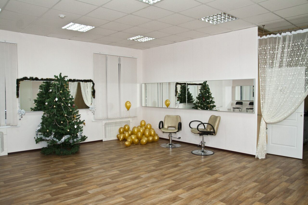 Арендовать Flush School OY