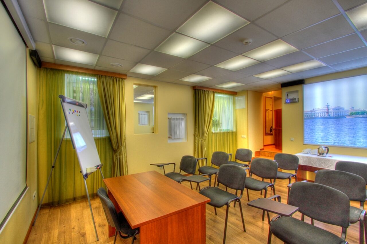 Арендовать Конференц-зал