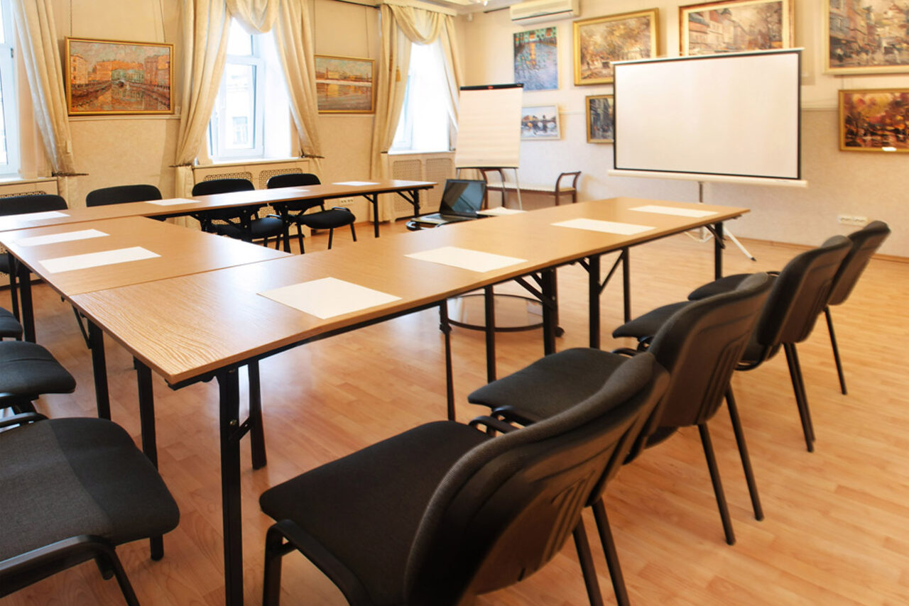 Арендовать Академия Роста