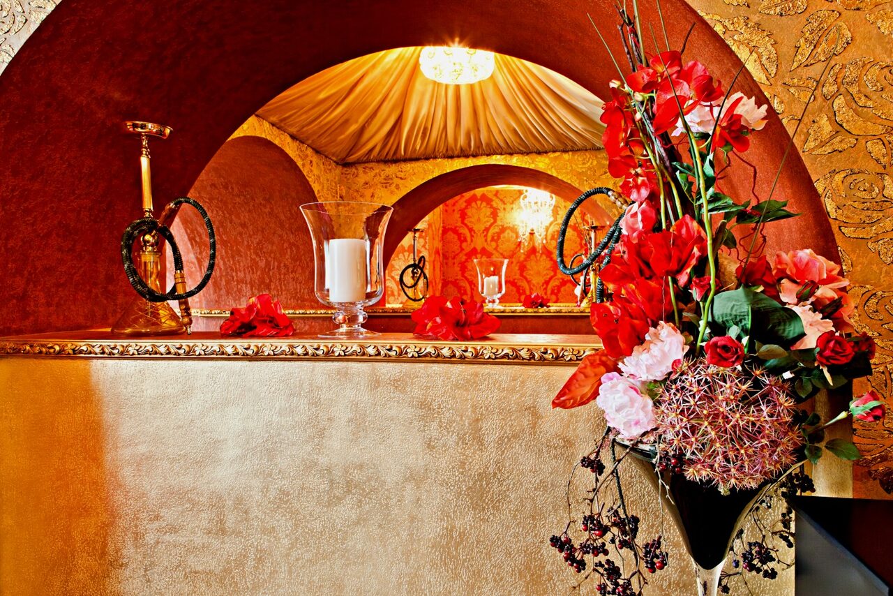 Арендовать Richi Café