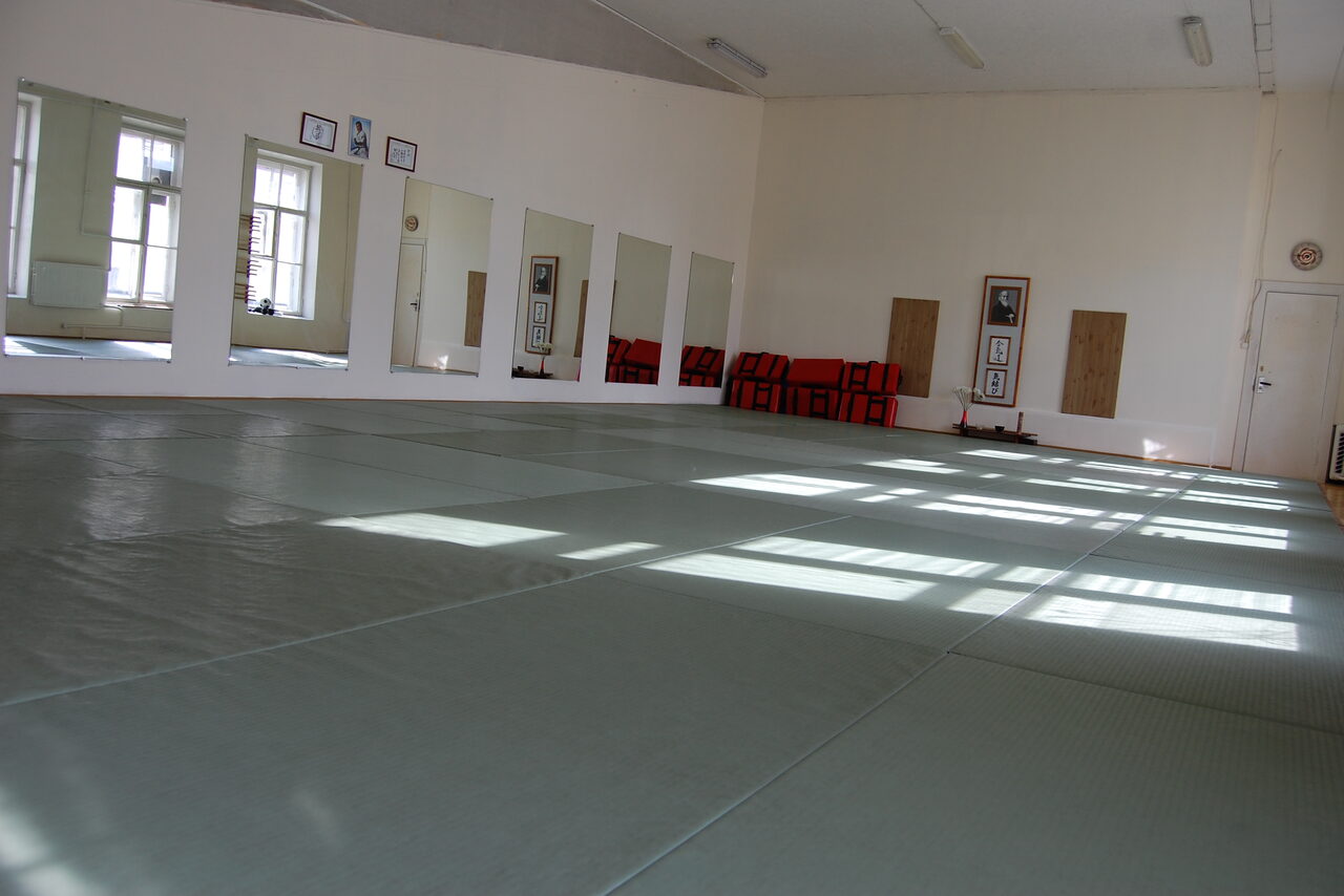 Арендовать Залы для еденаборств и групповых фитнес занятий