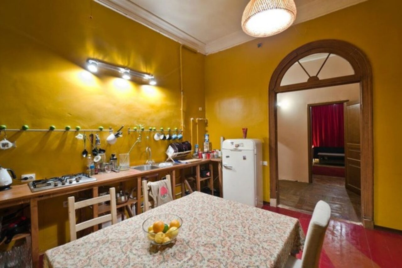Арендовать Hello Hostel