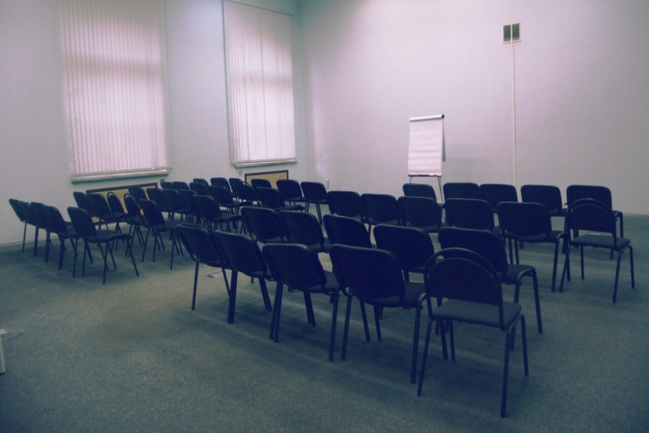 Арендовать Зал №10 (2 этаж)