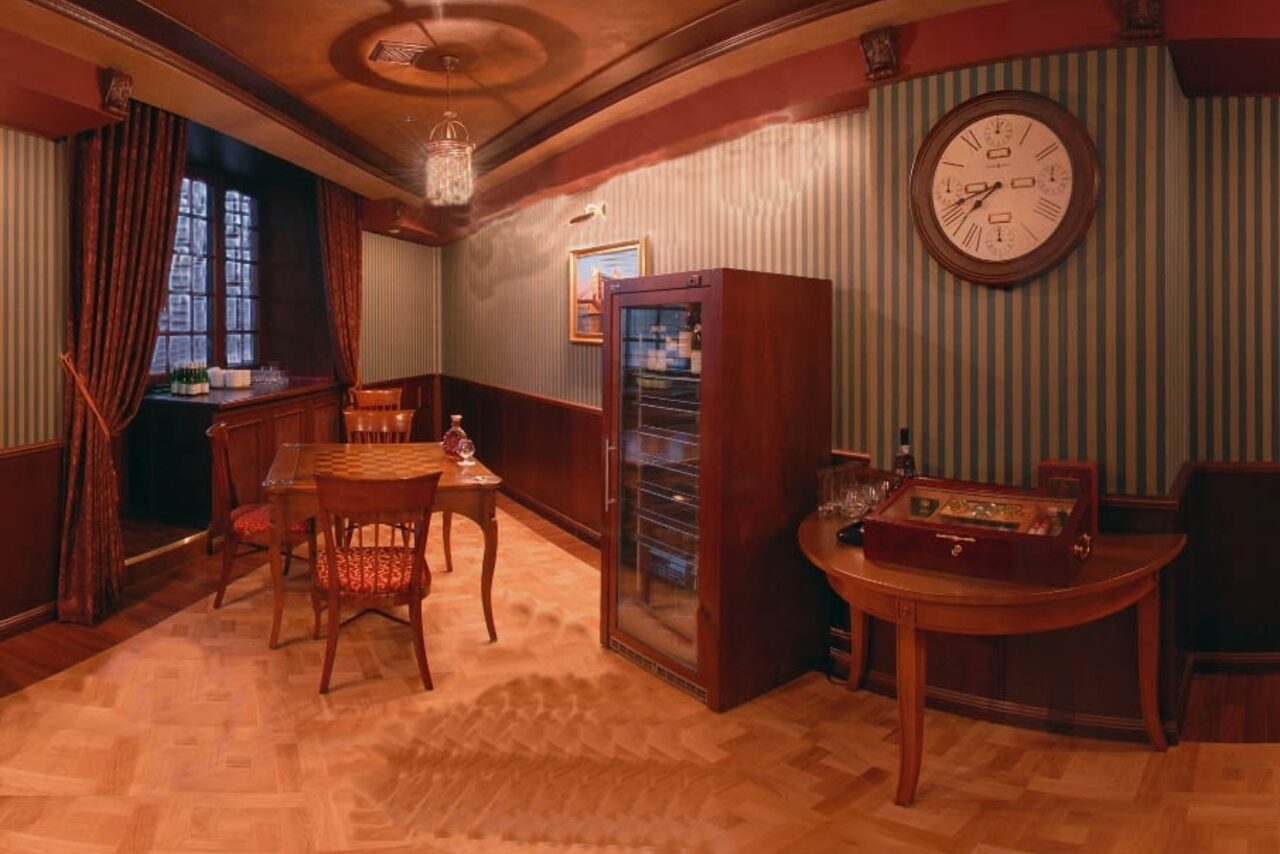 Арендовать Бизнес-отель Бородино