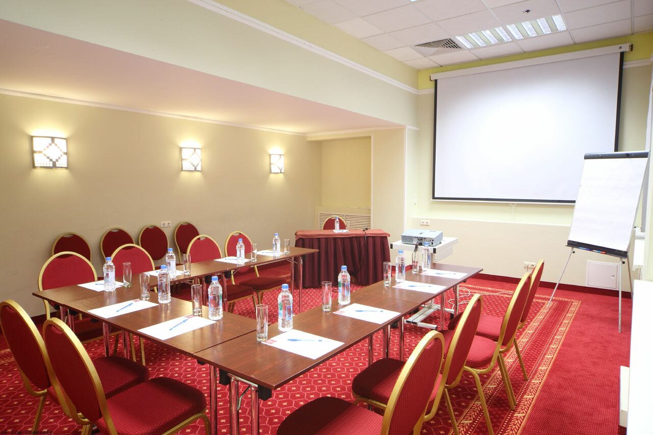 Арендовать Бизнес-отель Бородино