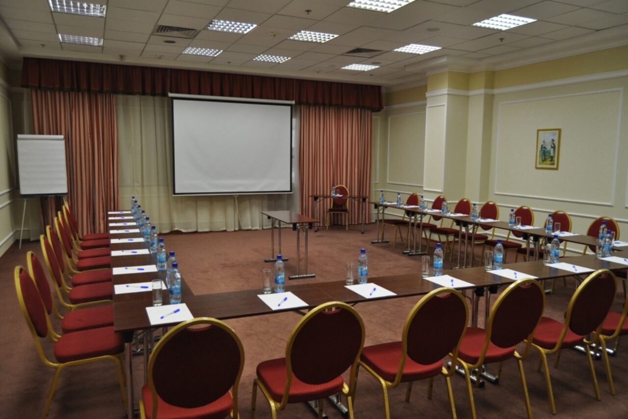 Арендовать Бизнес-отель Бородино