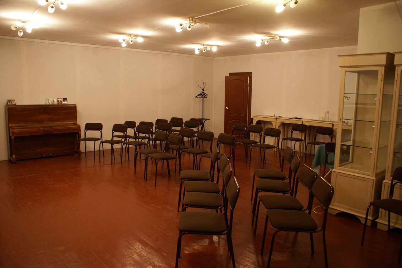 Арендовать Залы в центре СПб для проведения лекций