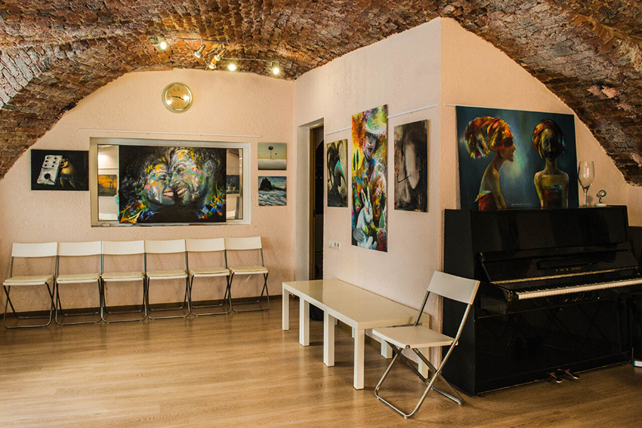 Арендовать Мини-отель Old Flat Тренинг-зал с отдельным входом