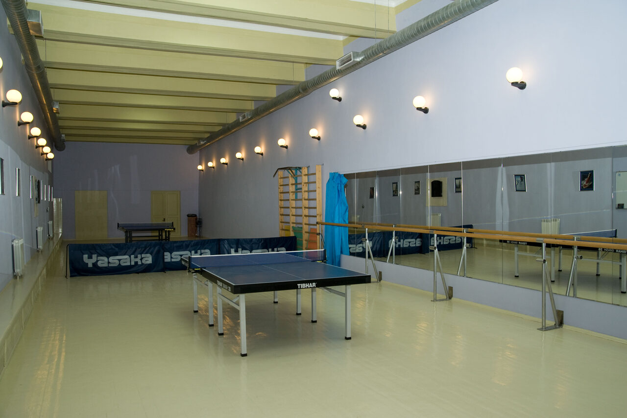 Арендовать Дом Лета, Семейный Центр Здесь танцуют и йожатся