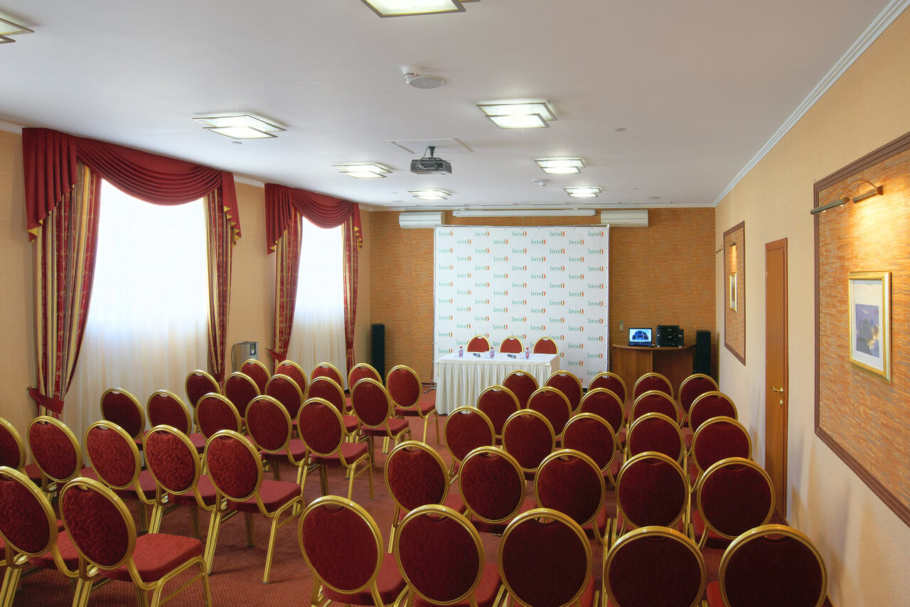 Арендовать Конференц-зал арт-отеля "Лекко"
