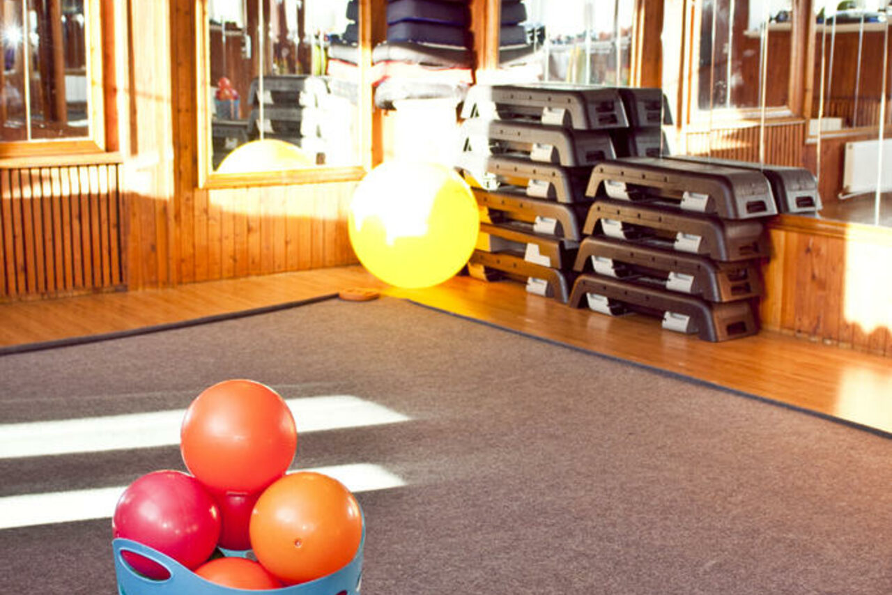 Арендовать Ira sar 