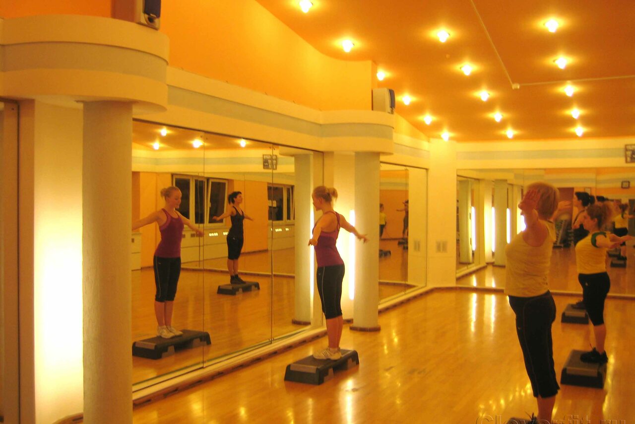 Арендовать Фитнес клуб «АВ Флекс»