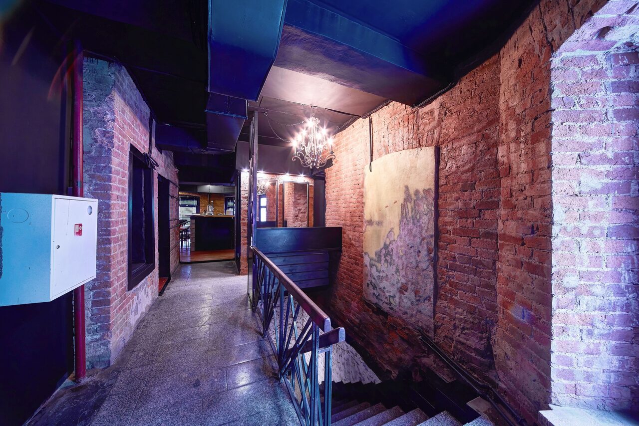 Арендовать Kontora Grill Pub. Арт-лекторий 