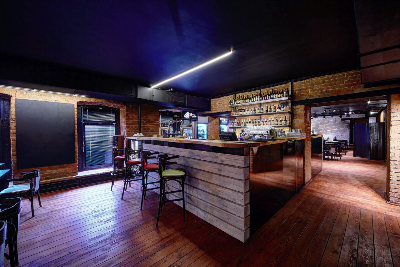 Арендовать Kontora Grill Pub Универсальный лофт 
