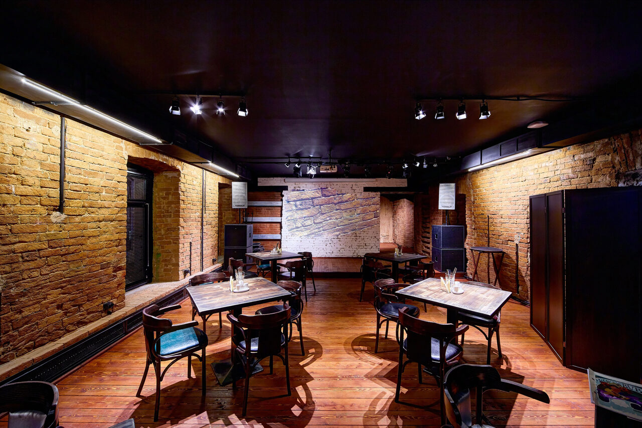 Арендовать Kontora Grill Pub Универсальный лофт 