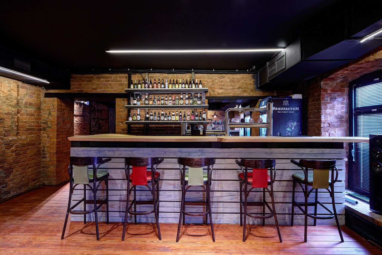 Арендовать Kontora Grill Pub Универсальный лофт 