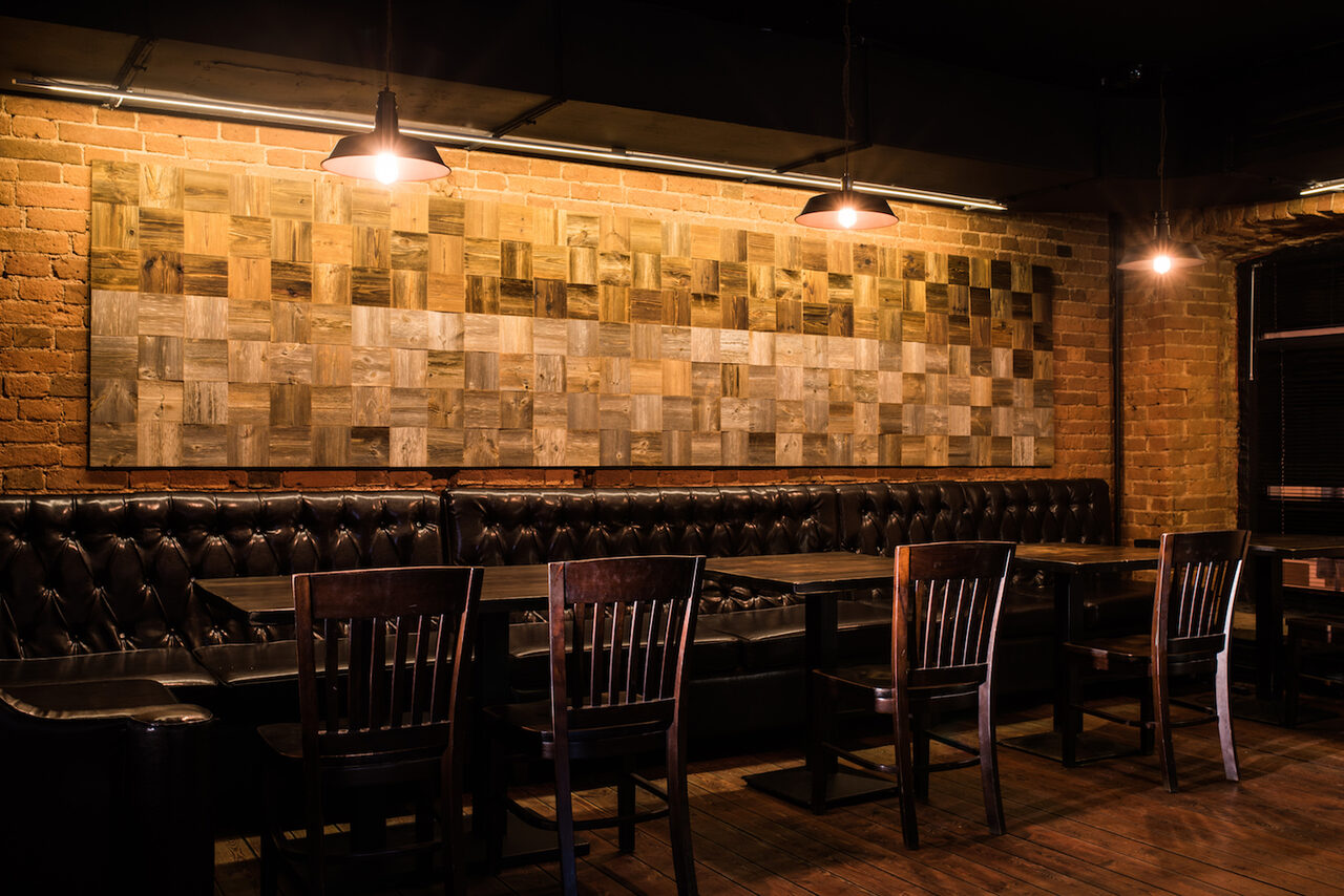 Арендовать Kontora Grill Pub Универсальный лофт 