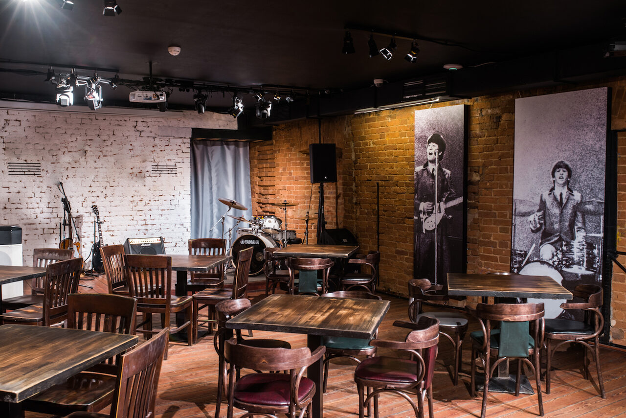Арендовать Kontora Grill Pub Универсальный лофт 