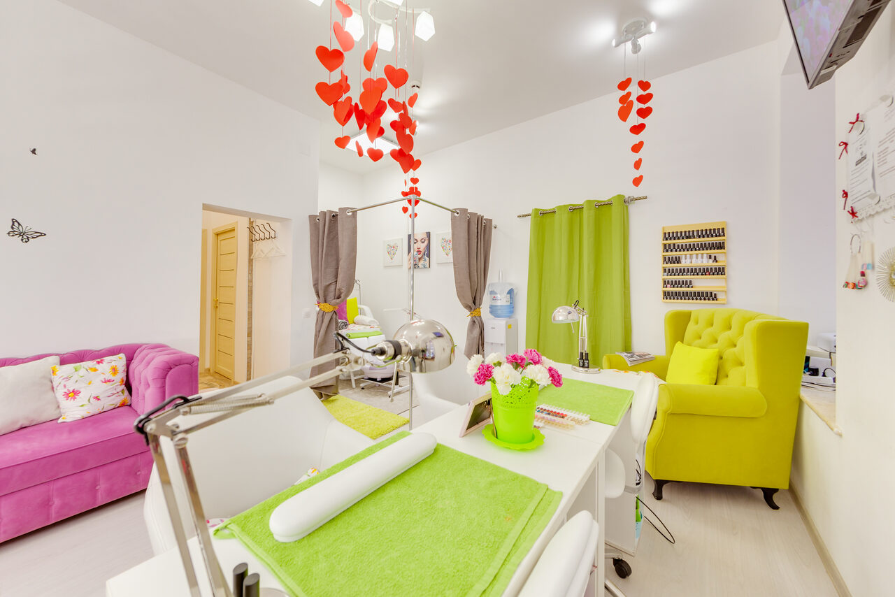 Арендовать Лофт-студия красоты в центре