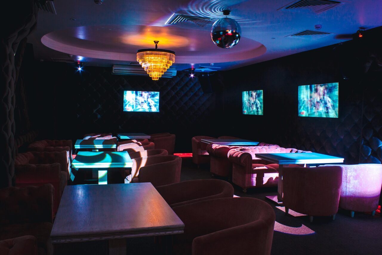 Арендовать Ресторан с караоке La Verona