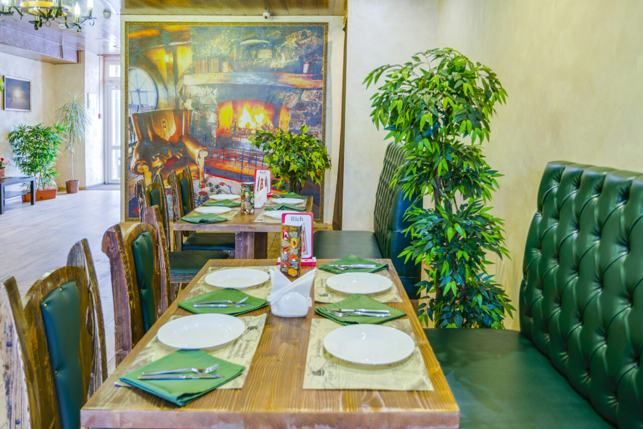 Арендовать Кафе "Порт Роял". Двухэтажный лофт под закрытие