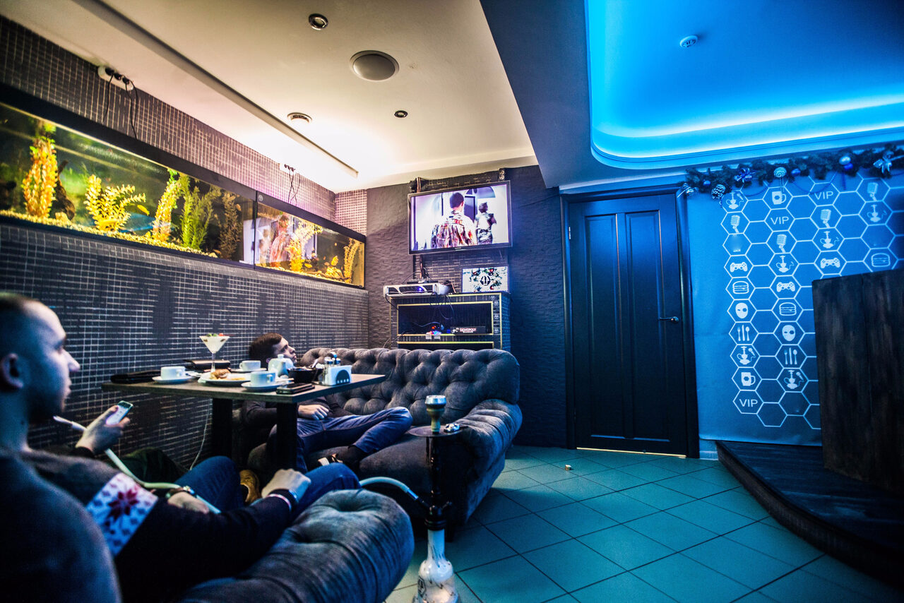 Арендовать Бар 44 Лофт с сауной и бассейном